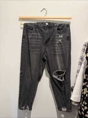 Women’s Distressed High-Rise Black Jeans